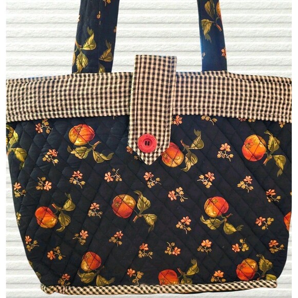 April Cornell For Silvestri Quilted Black Fruit Print Shoulder Bag Tote 16 x 12 - Picture 3 of 10